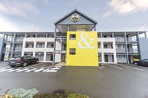 B&B HOTEL Alençon Nord