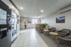 B&B HOTEL Orange