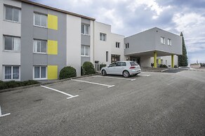 B&B HOTEL Orange
