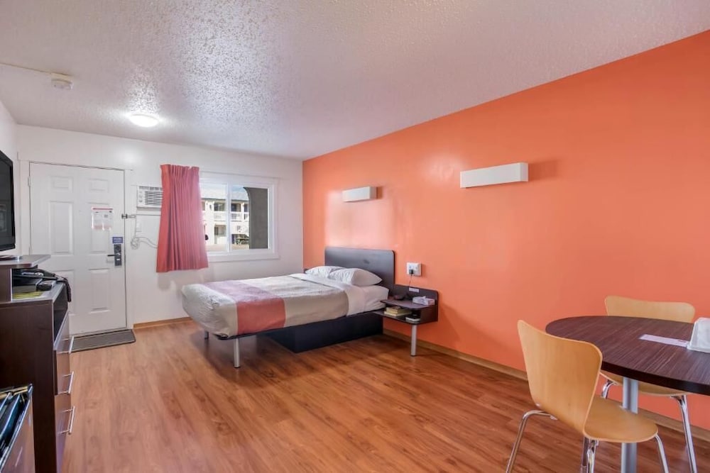 Motel Bo (Camrose)