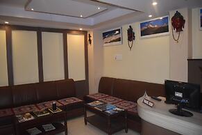 Festoon Hotel