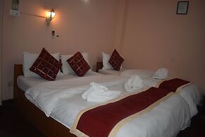 Festoon Hotel
