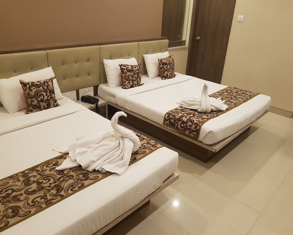 Hotel Sai Chhatra