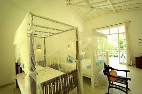 Beach Grove Villas