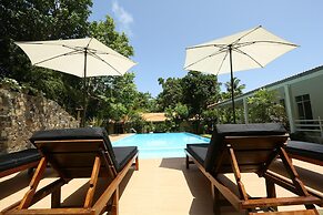 Beach Grove Villas