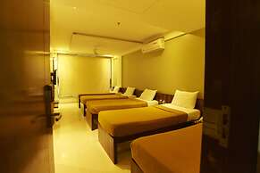 Hotel G-Square