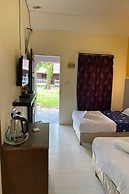 Corrie Chalet Pantai Cenang Langkawi