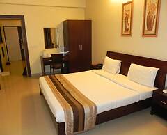 Hotel Reeva Suites