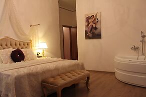 Huri & Nuri Hotel
