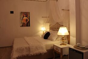 Huri & Nuri Hotel