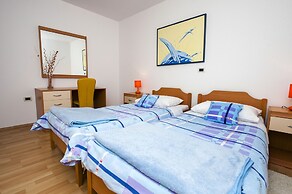 Apartments Davorka