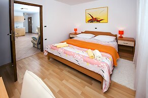 Apartments Davorka