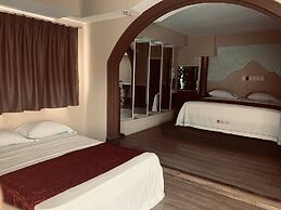 Hotel Rio Inn