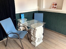 Hotel Rio Inn