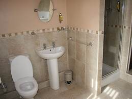 Manor Guest House