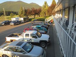 Round-Up Motel