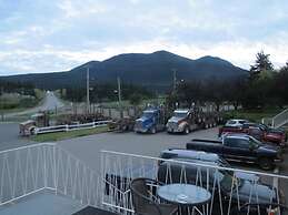 Round-Up Motel