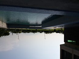 Hotel Devi Grand
