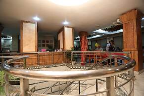 Hotel Devi Grand