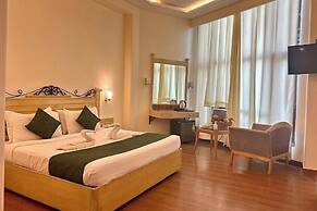 Hotel Devi Grand