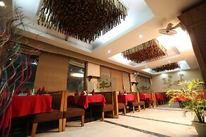 Hotel Devi Grand