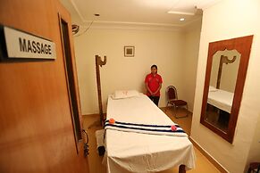 Hotel Devi Grand
