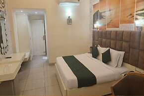 Hotel Devi Grand