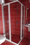 Hotel Sahin