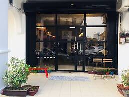 Dou Houz - Hostel