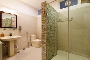 Shaligram Hotel