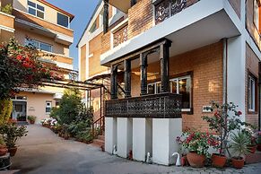 Shaligram Hotel