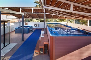 Shaligram Hotel