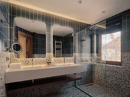 Lopota Lake Resort & Spa