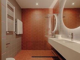 Lopota Lake Resort & Spa