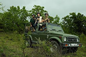Asiatic Lion Lodge
