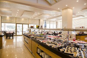 IQ Belek Resort