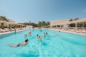 IQ Belek Resort