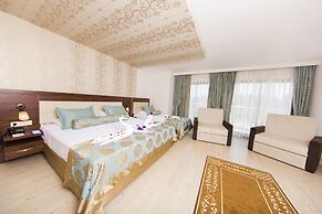 IQ Belek Resort