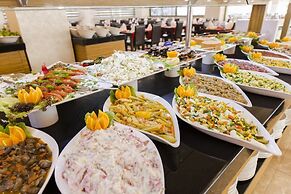 IQ Belek Resort