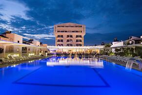 IQ Belek Resort