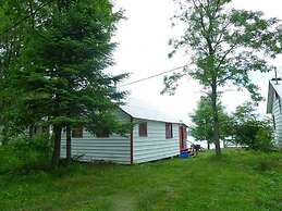 Bruce Bay Cottages & Lighthouse