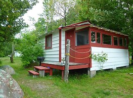 Bruce Bay Cottages & Lighthouse
