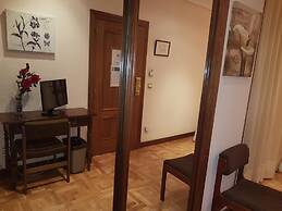 Hotel Residencia Castellano I