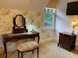 Storrs Gate House