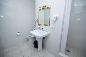 Diamond House Hotel