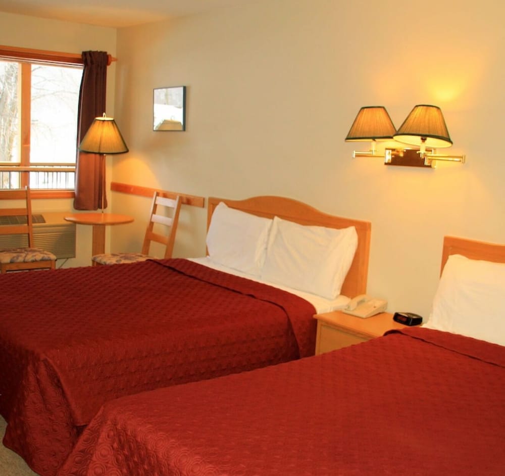Cariboo Lodge