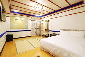 Phoenix Pavilion Hot Spring Hotel
