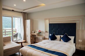 Hotel Adam