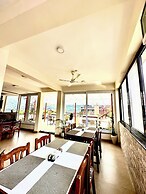 Hotel Adam