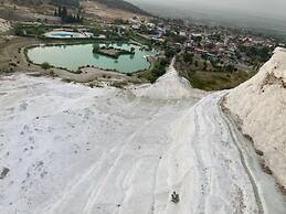 Pamukkale White Heaven Suite Hotel